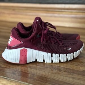 Nike Women's 8.5 Free Metcon 4